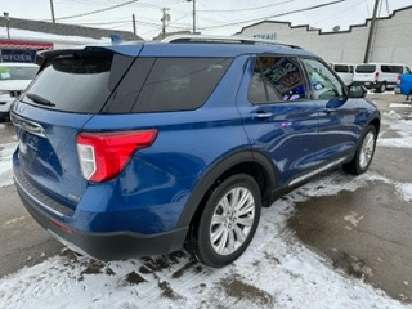 2020 BLUE Ford Explorer Hybrid Limited AWD (1FM5K8FW0LG) with an 3.3L V6 DOHC 24V HYBRID engine, 10A transmission, located at 3200 1st Avenue North, Billings, MT, 59101, (406) 245-9055, 45.779270, -108.510742 - Absolutely Gorgeous Hybrid Luxury Limited AWD SUV. Low Mileage, Power Leather Heated and Cooled Seats, Power Windows, Power Door Locks, Driver Alert System, Alloy Wheels, Roof Rack, Keyless Remote Entry, Active Cruise Control, Tilt Steering Column, 3rd Row Seating, Only 20,200 Miles and Much More! - Photo #4