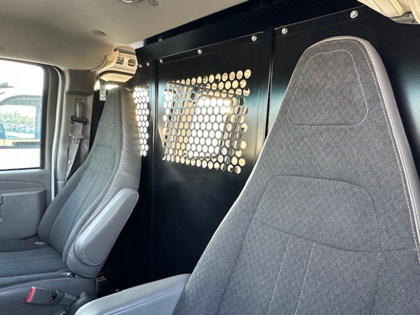 2022 White /Gray GMC Savana G2500 Cargo (1GTW7AFP6N1) with an 4.3L V6 engine, 6A transmission, located at 3200 1st Avenue North, Billings, MT, 59101, (406) 245-9055, 45.779270, -108.510742 - One Owner, Off-Lease 3/4 Ton Cargo Van. Bulk Head, Running Boards, Tilt Steering, Power Windows, Air Conditioning, Rear Cargo Floor Mat, 4.3 V6, and Only 30,000 Miles! CarFax Dealer Auto Brokers of Montana/AA&A Auto Rental/Fox CAr Rental Billings - Photo#6