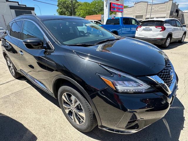2021 Black /Gray Nissan Murano S , Automatic transmission, located at 3200 1st Avenue North, Billings, MT, 59101, (406) 245-9055, 45.779270, -108.510742 - This is One of Our Vehicles Available to Rent. Power Windows, Power Seat, Power Door Locks, Tilt Steering Column, Cruise Speed Control, Wheels, Regular Maintenance and More! Auto Brokers/AA&A Auto Rental/Fox Car Rental Billings - Photo#1