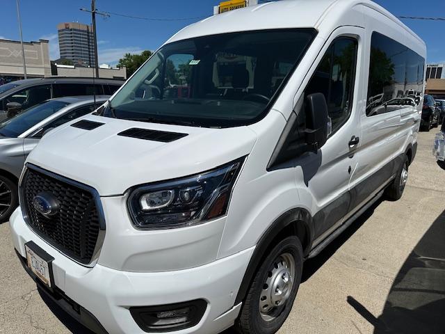 2023 White /Gray Ford Transit 350 Extended XLT , Automatic transmission, located at 3200 1st Avenue North, Billings, MT, 59101, (406) 245-9055, 45.779270, -108.510742 - Rent One of Our All Wheel Drive Passenger Vans Available with Power Windows, Power Door Locks, Tilt Steering Column, Cruise Speed Control, Backup Camera, Lane Departure Sensors and More! Available to Rent in 12 Passenger or 15 Passenger Configurations. Auto Brokers/AA&A Auto Rental/Fox Car Rental - Photo#0