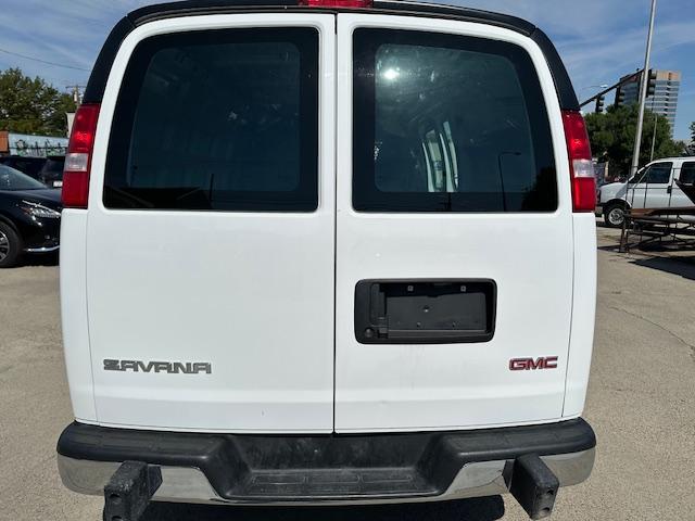 2023 White GMC Savana G2500 Cargo (1GTW7AFP6P1) with an 4.3L V6 engine, 6A transmission, located at 3200 1st Avenue North, Billings, MT, 59101, (406) 245-9055, 45.779270, -108.510742 - Off-Leased 3/4 Ton Cargo Van with Power Windows, Power Door Locks, Running Boards, Tilt Steering Column, Cruise Control, Air Conditioning and Low Mileage! CarFax Dealer. Auto Brokers of Montana/AA&A Auto Rental/Fox Car Rental Billings - Photo#5