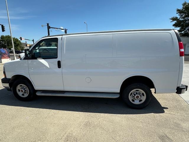 2023 White GMC Savana G2500 Cargo (1GTW7AFP6P1) with an 4.3L V6 engine, 6A transmission, located at 3200 1st Avenue North, Billings, MT, 59101, (406) 245-9055, 45.779270, -108.510742 - Off-Leased 3/4 Ton Cargo Van with Power Windows, Power Door Locks, Running Boards, Tilt Steering Column, Cruise Control, Air Conditioning and Low Mileage! CarFax Dealer. Auto Brokers of Montana/AA&A Auto Rental/Fox Car Rental Billings - Photo#7