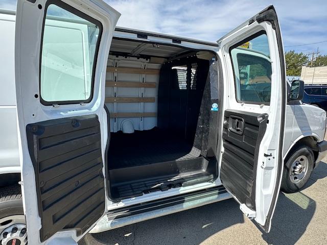 2023 White GMC Savana G2500 Cargo (1GTW7AFP6P1) with an 4.3L V6 engine, 6A transmission, located at 3200 1st Avenue North, Billings, MT, 59101, (406) 245-9055, 45.779270, -108.510742 - Off-Leased 3/4 Ton Cargo Van with Power Windows, Power Door Locks, Running Boards, Tilt Steering Column, Cruise Control, Air Conditioning and Low Mileage! CarFax Dealer. Auto Brokers of Montana/AA&A Auto Rental/Fox Car Rental Billings - Photo#10