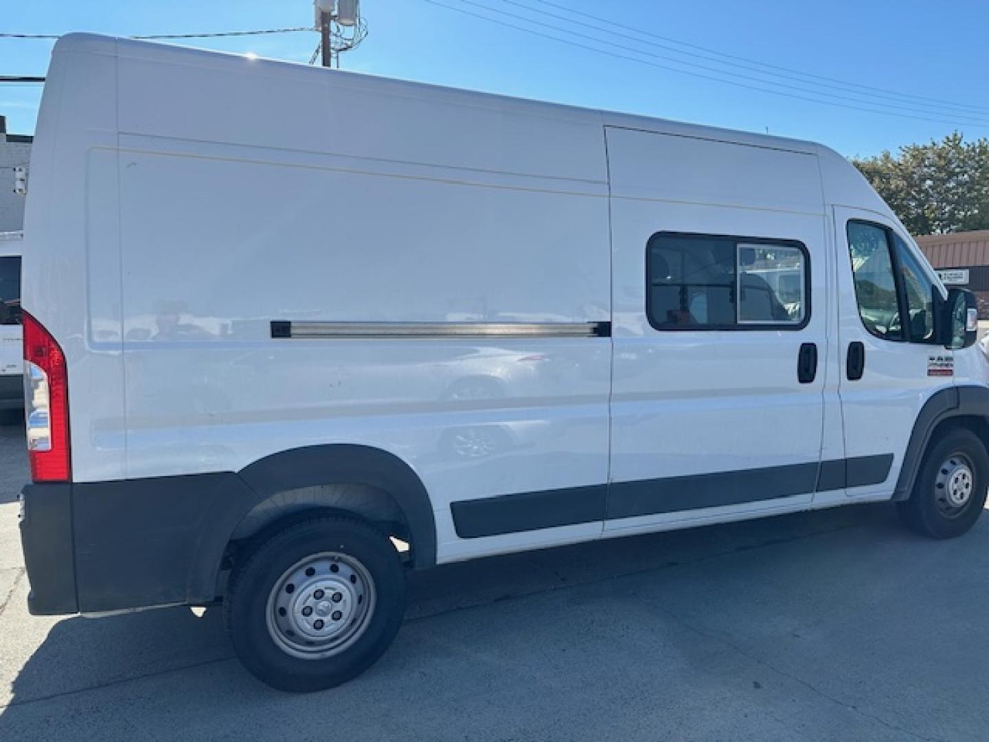 2014 White RAM Promaster 2500 High Roof Tradesman 159-in. WB (3C6TRVDG5EE) with an 3.6L V6 engine, 6-Speed Automatic transmission, located at 3200 1st Avenue North, Billings, MT, 59101, (406) 245-9055, 45.779270, -108.510742 - Local Trade-In 3/4 Ton High Roof Cargo Van with Very Low Mileage. Power Windows, Power Door Locks, Front Wheel Drive, Automatic Transmission, Air Conditioning and Only 44,403 Miles!. CarFax Dealer. Auto Brokers of Montana/AA&A Auto Rental/Fox Car Rental Billings - Photo#4