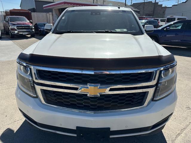 2015 Pearl White /Buckskin Chevrolet Suburban LT 1500 4WD (1GNSKJKC5FR) with an 5.3L V8 OHV 16V engine, 6-Speed Automatic transmission, located at 3200 1st Avenue North, Billings, MT, 59101, (406) 245-9055, 45.779270, -108.510742 - Very Nice Montana Trade-In. LT Package with Dual Power Leather Seats, Quad Seating, Power Moonroof, Power Lift Gate, Remote Start, Running Boards, 4X4, Lot of Miles but Well Taken Care Of and Way Less than Book Value! CarFax Dealer. Auto Brokers of Montana/AA&A Auto Rental/Fox Car Rental Billings - Photo#1