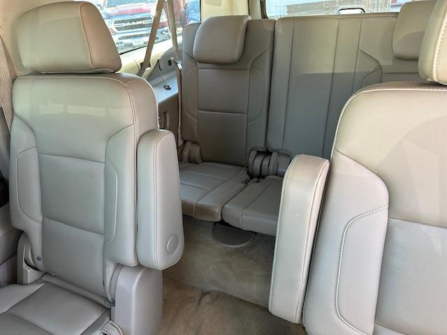 2015 Pearl White /Buckskin Chevrolet Suburban LT 1500 4WD (1GNSKJKC5FR) with an 5.3L V8 OHV 16V engine, 6-Speed Automatic transmission, located at 3200 1st Avenue North, Billings, MT, 59101, (406) 245-9055, 45.779270, -108.510742 - Very Nice Montana Trade-In. LT Package with Dual Power Leather Seats, Quad Seating, Power Moonroof, Power Lift Gate, Remote Start, Running Boards, 4X4, Lot of Miles but Well Taken Care Of and Way Less than Book Value! CarFax Dealer. Auto Brokers of Montana/AA&A Auto Rental/Fox Car Rental Billings - Photo#11