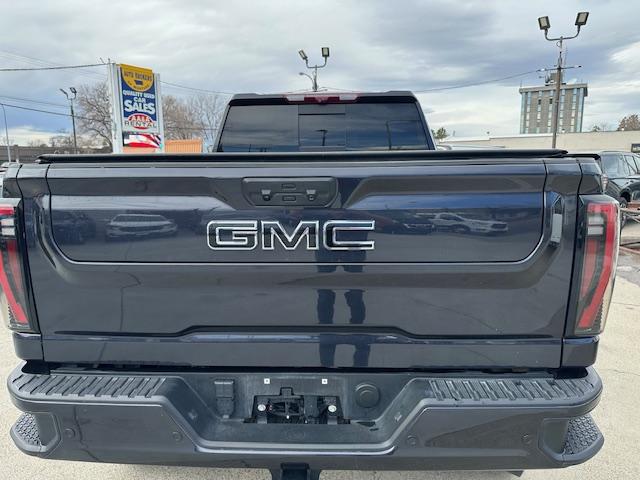 2024 Titanium Rush Metallic /Tu-Tone Leather GMC Sierra 2500HD AT4 Crew Cab 4WD (1GT49PEY3RF) with an 6.6L V8 OHV 16V TURBO DIESEL engine, 6A transmission, located at 3200 1st Avenue North, Billings, MT, 59101, (406) 245-9055, 45.779270, -108.510742 - A Gorgeous Truck with All the Options Including a Lift for Extra Clearance! Full LEather Interior with the Kalahari Accents, 6.6 DuraMax Diesel Power, Allison 10 Speed Automatic Transmission, Power Running Boards, Power Windows, Power Door Locks, Power Moon-Roof, Soft Tonneau Cover, Tow Package, Pa - Photo#8