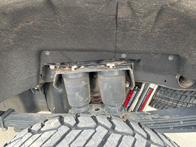 2024 Titanium Rush Metallic /Tu-Tone Leather GMC Sierra 2500HD AT4 Crew Cab 4WD (1GT49PEY3RF) with an 6.6L V8 OHV 16V TURBO DIESEL engine, 6A transmission, located at 3200 1st Avenue North, Billings, MT, 59101, (406) 245-9055, 45.779270, -108.510742 - A Gorgeous Truck with All the Options Including a Lift for Extra Clearance! Full LEather Interior with the Kalahari Accents, 6.6 DuraMax Diesel Power, Allison 10 Speed Automatic Transmission, Power Running Boards, Power Windows, Power Door Locks, Power Moon-Roof, Soft Tonneau Cover, Tow Package, Pa - Photo#14