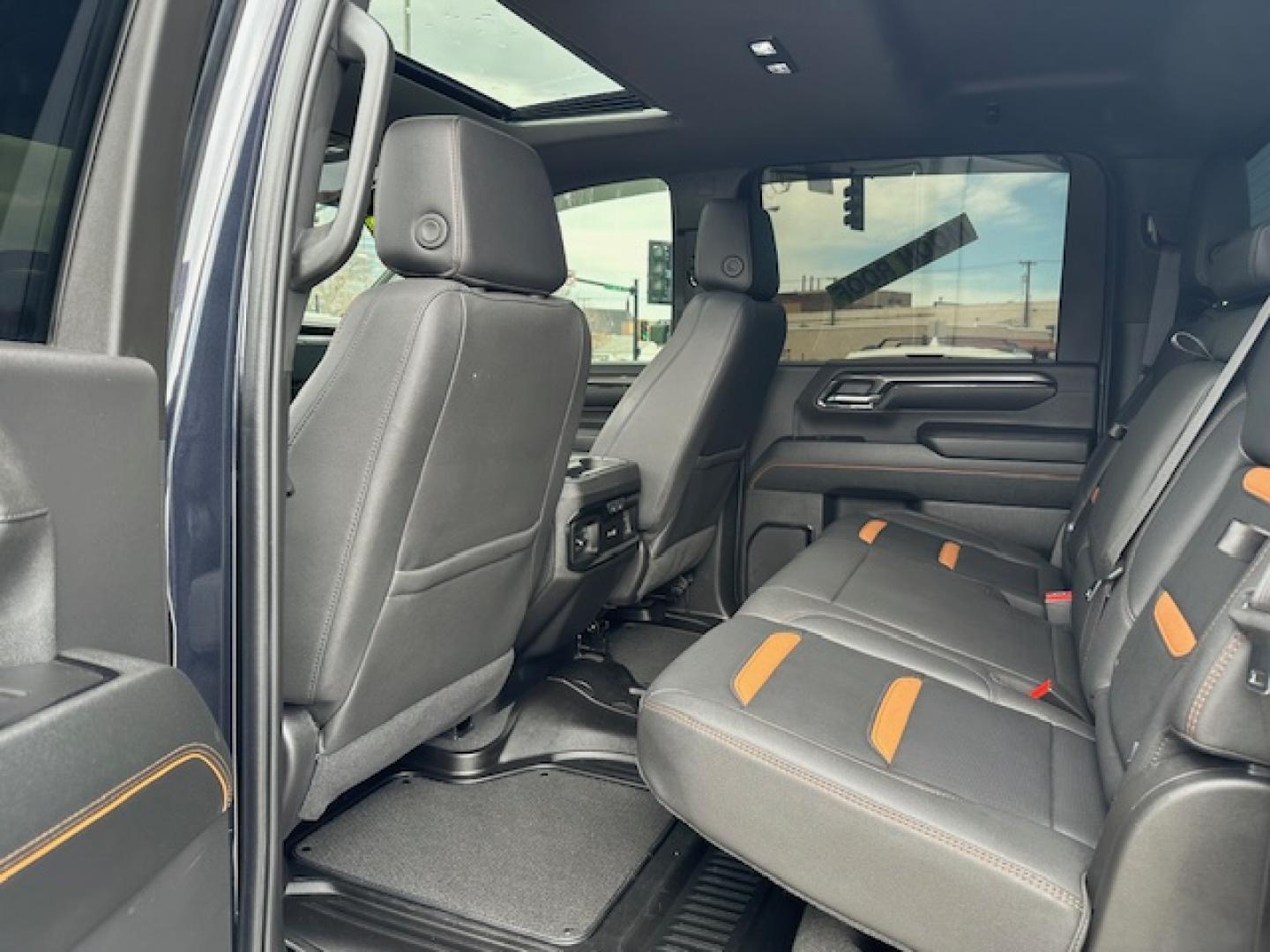 2024 Titanium Rush Metallic /Tu-Tone Leather GMC Sierra 2500HD AT4 Crew Cab 4WD (1GT49PEY3RF) with an 6.6L V8 OHV 16V TURBO DIESEL engine, 6A transmission, located at 3200 1st Avenue North, Billings, MT, 59101, (406) 245-9055, 45.779270, -108.510742 - A Gorgeous Truck with All the Options Including a Lift for Extra Clearance! Full LEather Interior with the Kalahari Accents, 6.6 DuraMax Diesel Power, Allison 10 Speed Automatic Transmission, Power Running Boards, Power Windows, Power Door Locks, Power Moon-Roof, Soft Tonneau Cover, Tow Package, Pa - Photo#21