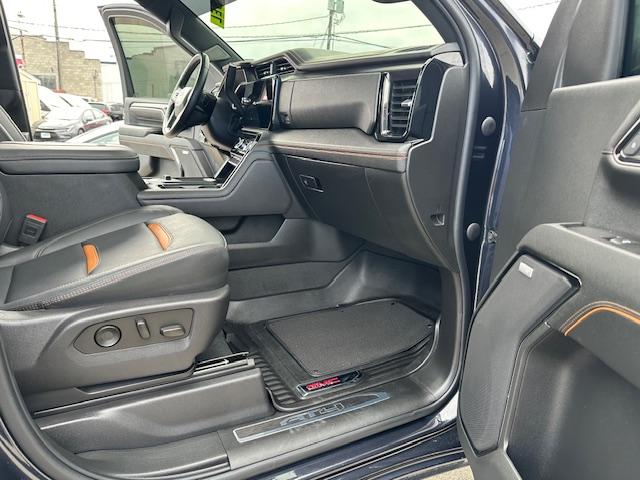 2024 Titanium Rush Metallic /Tu-Tone Leather GMC Sierra 2500HD AT4 Crew Cab 4WD (1GT49PEY3RF) with an 6.6L V8 OHV 16V TURBO DIESEL engine, 6A transmission, located at 3200 1st Avenue North, Billings, MT, 59101, (406) 245-9055, 45.779270, -108.510742 - A Gorgeous Truck with All the Options Including a Lift for Extra Clearance! Full LEather Interior with the Kalahari Accents, 6.6 DuraMax Diesel Power, Allison 10 Speed Automatic Transmission, Power Running Boards, Power Windows, Power Door Locks, Power Moon-Roof, Soft Tonneau Cover, Tow Package, Pa - Photo#22