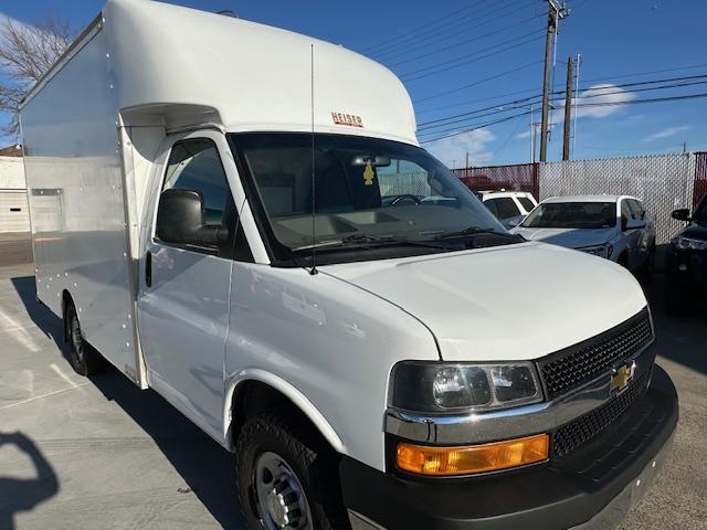2021 White /Gray Chevrolet Express G3500 139" (1GB0GRFPXM1) , 6A transmission, located at 3200 1st Avenue North, Billings, MT, 59101, (406) 245-9055, 45.779270, -108.510742 - Off Lease Cutaway Cube Van for a Great Price! Power Windows, Power Door Locks, Heiser Hi-Cube Box with Sliding Pass Door into the Cab. CarFax Dealer. Auto Brokers of Montana/AA&A Auto Rental/Fox Car Rental Billings - Photo#2