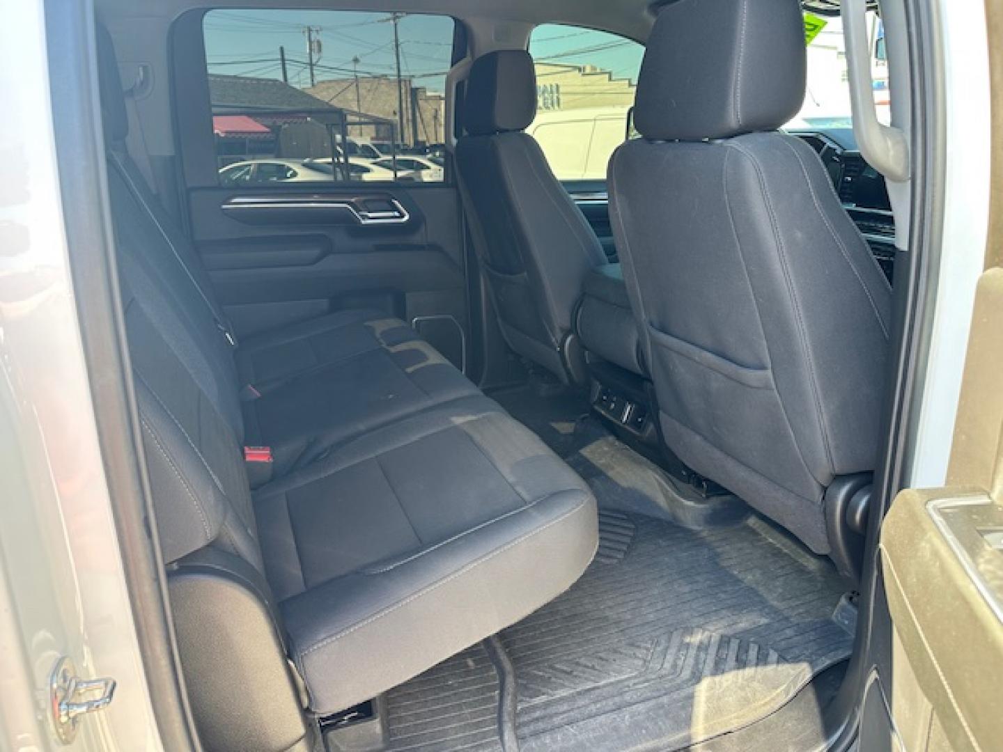 2025 White /Charcoal Chevrolet Silverado 2500HD LT Crew Cab Short Box 4WD (1GC1KNEY5SF) with an 6.6L V8 OHV 16V DIESEL engine, 6A transmission, located at 3200 1st Avenue North, Billings, MT, 59101, (406) 245-9055, 45.779270, -108.510742 - Super Nice DuraMax Crew Cab 2500 HD 4x4. Bed Liner, Power Seats, Power Windows, 6 Person Seating, Running Boards, Tilt Steering, Power Tailgate, Towing, Z71 Package, Automatic Transmission, Alloy Wheels and More! CarFax Dealer. Auto Brokers of Montana/AA&A Auto Rental/Fox Car Rental Billings- Photo#13