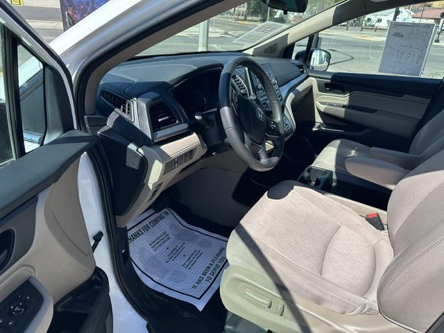 2021 White /Light Gray Honda Odyssey LX (5FNRL6H27MB) with an 3.5L V6 SOHC 24V engine, 9A transmission, located at 3200 1st Avenue North, Billings, MT, 59101, (406) 245-9055, 45.779270, -108.510742 - Super Nice Montana Trade-In with Only 43,137 Miles! Honda Quality with the Upgraded LX Package, Power Seat, Power Windows, Quad Seating, Power Windows, Power Door Locks, Tilt Steering Column, Cruise Control, Factory Wheels and Much More:) CarFax Dealer. Auto Brokers of Montana/AA&A Auto Rental/Fo- Photo#8